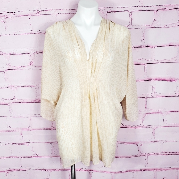 H&M Tops - H&M Boho Cream Splatter Print Dolman Sleeve Tunic